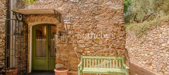 9-Zimmer Haus in Cisano sul Neva, Italy, Nr. 308142 2