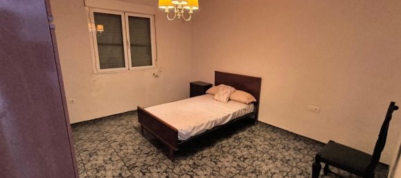 Adosado de 6 dormitorios en Yecla, Spain No. 134513 8