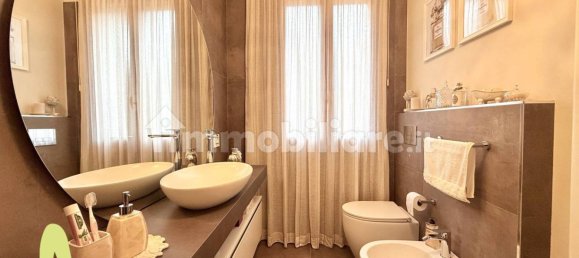 Дом с 3 спальнями в Савиньяно суль Рубиконе, Италия № 376510 16