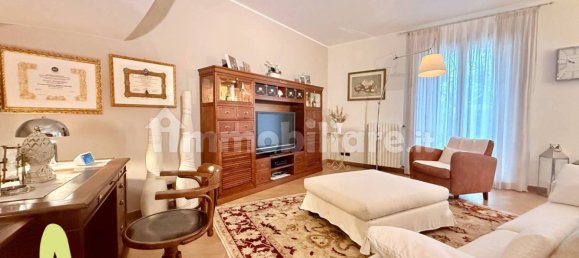 Дом с 3 спальнями в Савиньяно суль Рубиконе, Италия № 376510 7