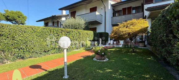 Дом с 3 спальнями в Савиньяно суль Рубиконе, Италия № 376510 2