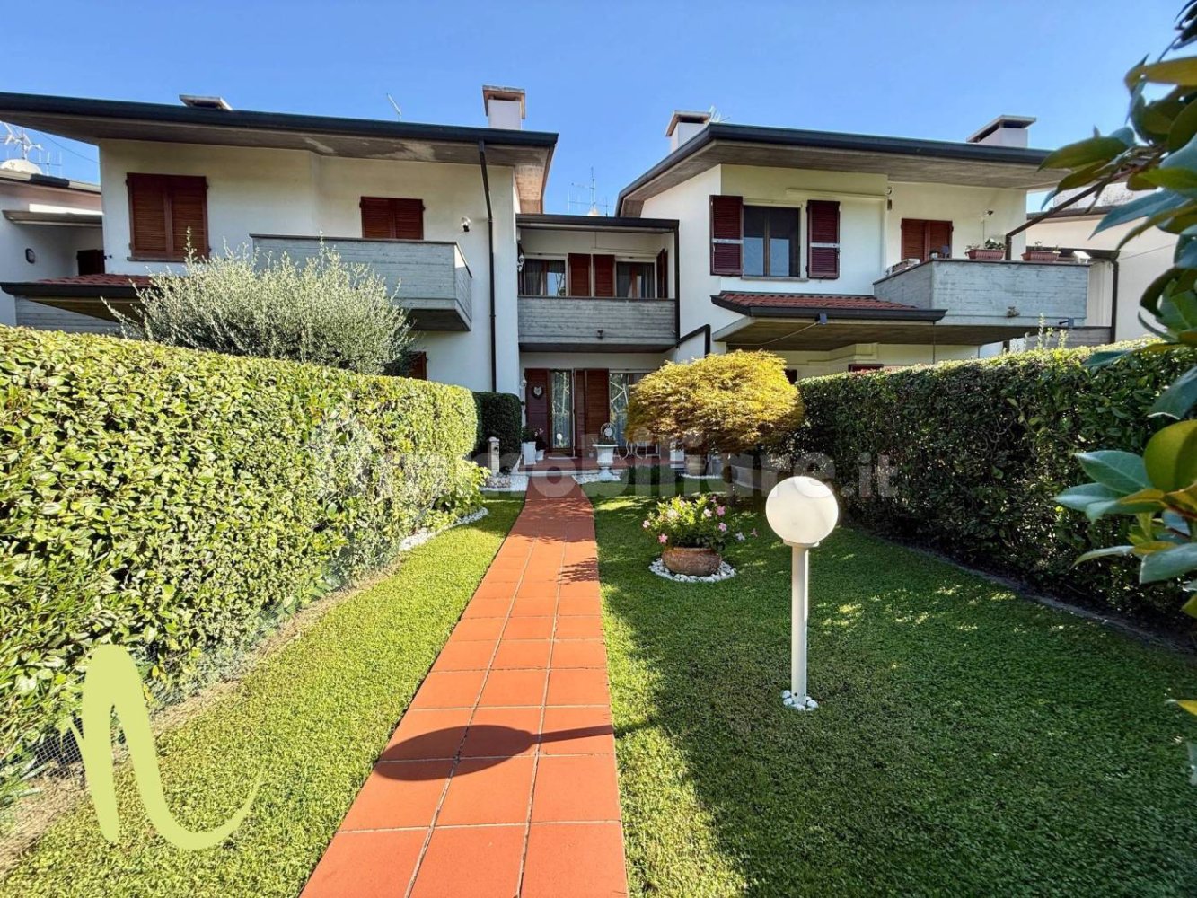 Дом с 3 спальнями в Савиньяно суль Рубиконе, Италия № 376510