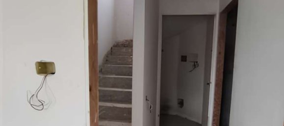 4-salle Appartement à Roncaro, Italy No. 180259 15