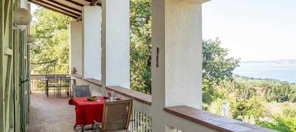 3 bedrooms Villa in Bolsena, Italy No. 300501 13