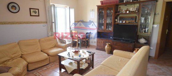 5-salle Villa à Corigliano Rossano, Italy No. 73259 4