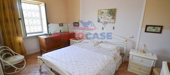 5-salle Villa à Corigliano Rossano, Italy No. 73259 13