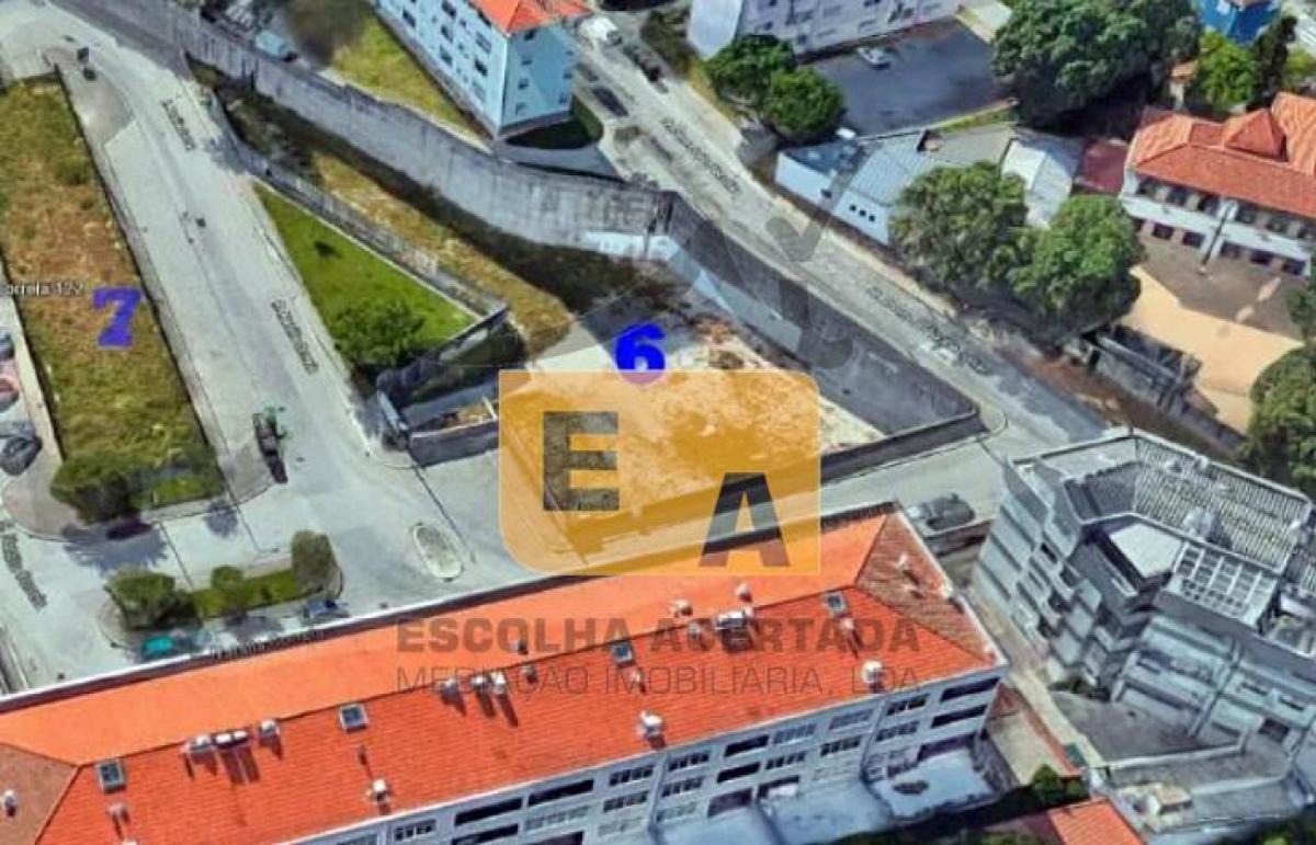  قطعة أرض في Porto, Portugal رقم 8576