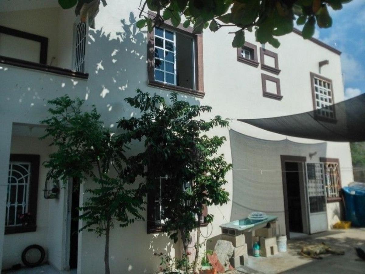 3 bedrooms House in Solidaridad, Mexico No. 173097