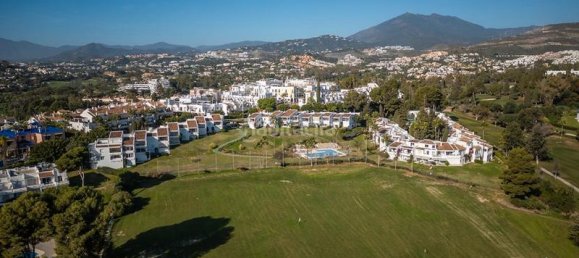 3 bedrooms Penthouse in Marbella, Spain No. 44582 26