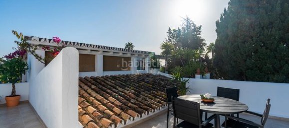 3 bedrooms Penthouse in Marbella, Spain No. 44582 9