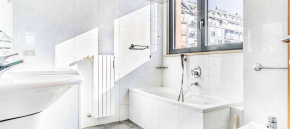 286m² Building in Milan, Italy No. 257736 29