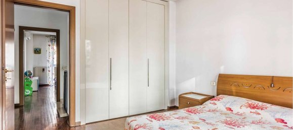 286m² Building in Milan, Italy No. 257736 10