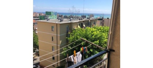 2 bedrooms Apartment in Savona, Italy No. 253600 4