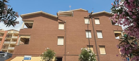 3 bedrooms Apartment in Barnim, Germany No. 363315 4