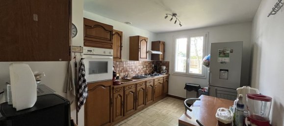 3 bedrooms House in Sours, France No. 60869 2