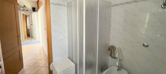 Дом с 3 комнатами в Альтавилла Ирпина, Италия № 144891 15