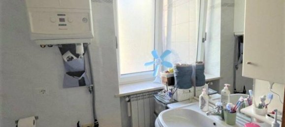 Дом с 3 комнатами в Альтавилла Ирпина, Италия № 144891 14