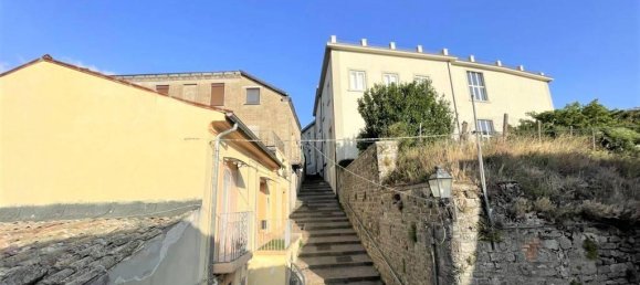 Дом с 3 комнатами в Альтавилла Ирпина, Италия № 144891 27