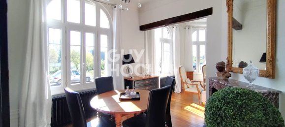 Дом с 4 спальнями в Перон, Франция № 253916 3