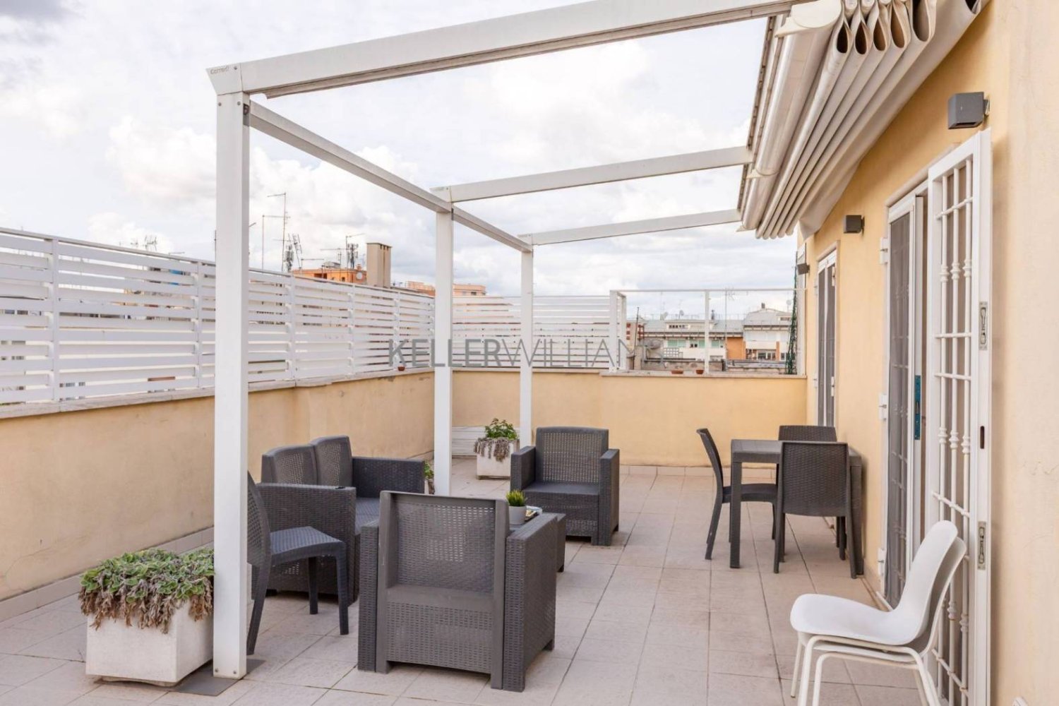 3 غرف نوم بانتهاوس في Rome, Italy رقم 115138