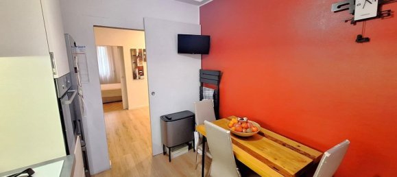 3 rooms Apartment in Modena, Italy No. 17496 7