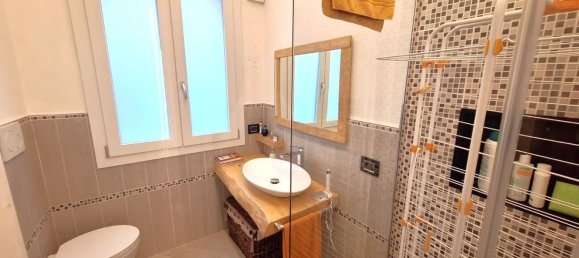 3 rooms Apartment in Modena, Italy No. 17496 20