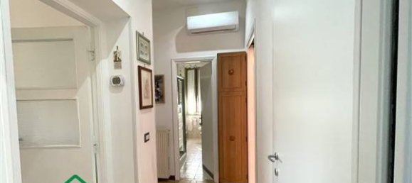 3-Zimmer Wohnung in Rome, Italy, Nr. 28150 9