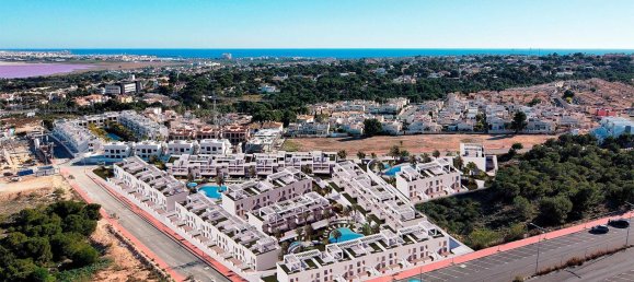 2 bedrooms Bungalow in Torrevieja, Spain No. 6471 3