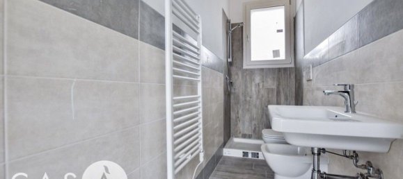 3 rooms Apartment in Ravenna, Italy No. 21498 8