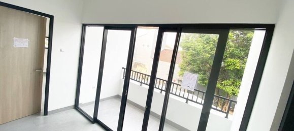 4 bedrooms House in South Tangerang, Indonesia No. 1274 13