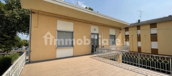 3 Schlafzimmer Wohnung in Mirandola, Italy, Nr. 98108 31