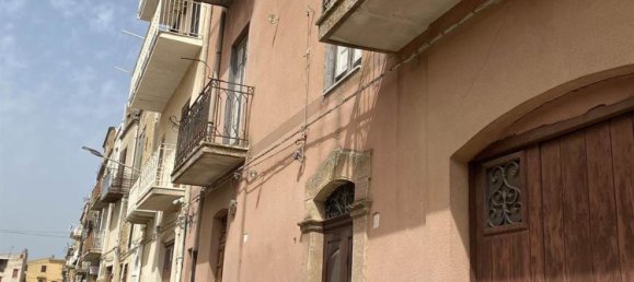 Casa de 10 divisões em Naro, Italy N.º 51362 8