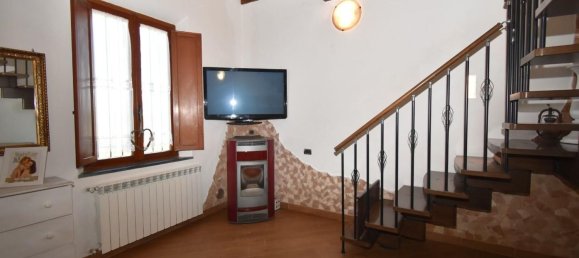 4 Schlafzimmer Haus in San Giuliano Terme, Italy, Nr. 328522 11
