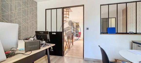 Edifício de 5 divisões em Saint-Quentin, France N.º 210366 9