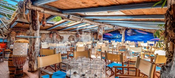 7 Schlafzimmer Gewerbliche Immobilie in Pietrasanta, Italy, Nr. 232097 31