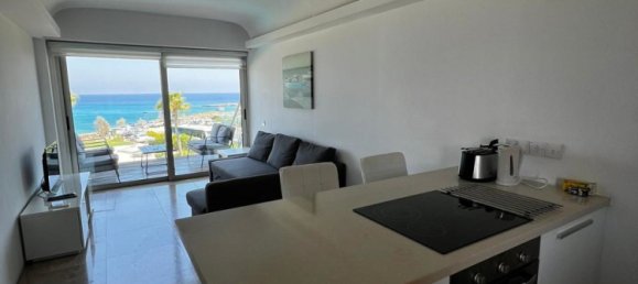 Квартира с 1 спальней в Паралимни, Аммохостос, Кипр № 26790 3