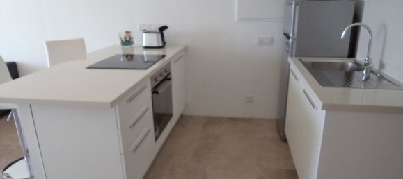 Квартира с 1 спальней в Паралимни, Аммохостос, Кипр № 26790 10