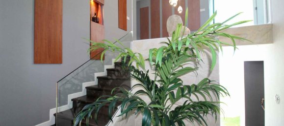 4 bedrooms Villa in Estepona, Spain No. 40977 35