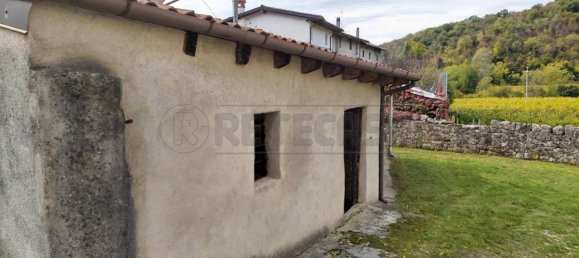 2 bedrooms House in Udine, Italy No. 89980 8