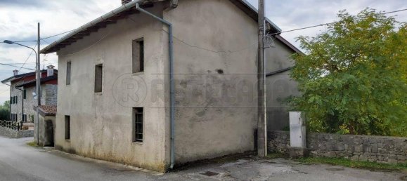 2 bedrooms House in Udine, Italy No. 89980 4