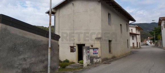 2 bedrooms House in Udine, Italy No. 89980 2