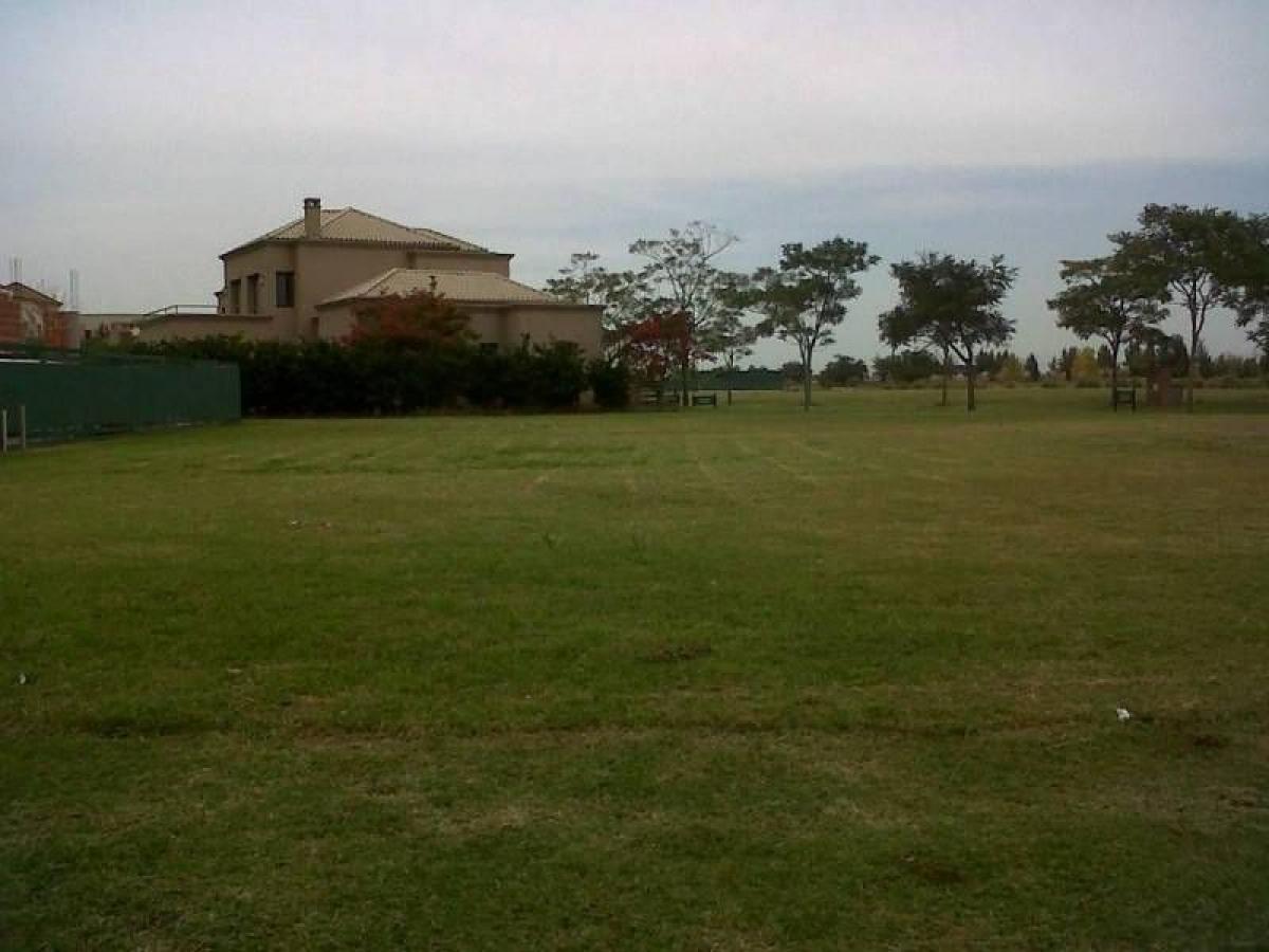  قطعة أرض في Tigre, Argentina رقم 41981