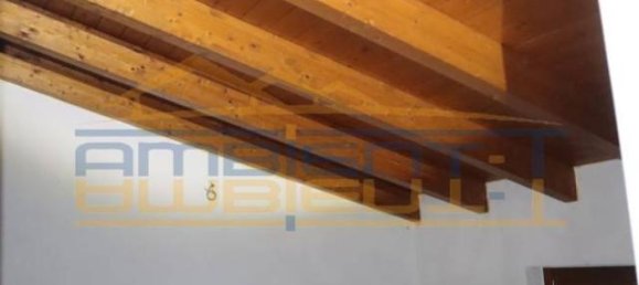 3-salle Appartement à Imbersago, Italy No. 93006 21