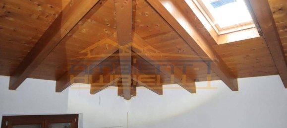 3-salle Appartement à Imbersago, Italy No. 93006 24