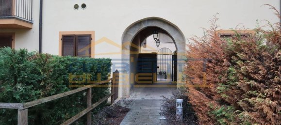 3-salle Appartement à Imbersago, Italy No. 93006 11