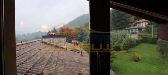 3-salle Appartement à Imbersago, Italy No. 93006 8