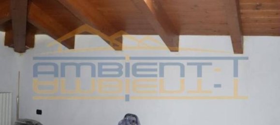 3-salle Appartement à Imbersago, Italy No. 93006 22