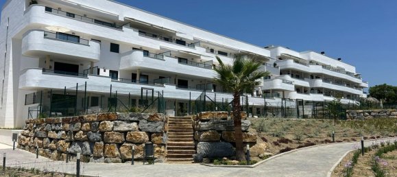 2 chambres Appartement à Estepona, Spain No. 184125 6