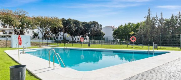 2 chambres Appartement à Estepona, Spain No. 184125 7