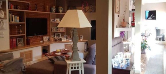 3 bedrooms House in Carrara, Italy No. 45849 13